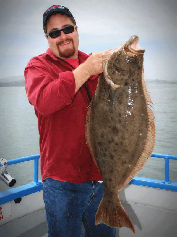 San Francisco Deep Sea Fishing For Sturgeon Sea Bass At Flash Sport 